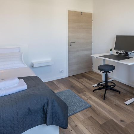 Sundowners Apartment, 52Qm, Double & Single Bed, 10 Min From Old Town Of ספליט מראה חיצוני תמונה
