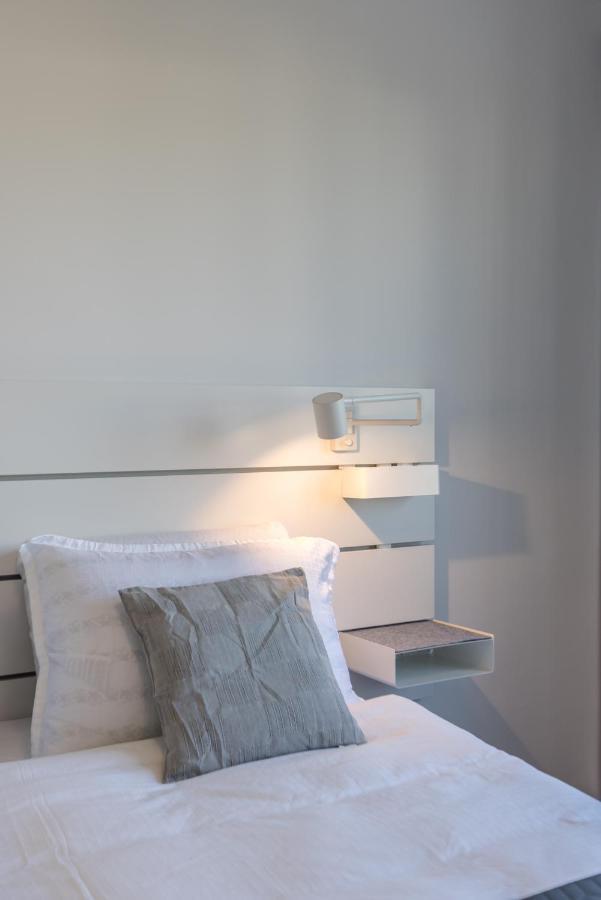 Sundowners Apartment, 52Qm, Double & Single Bed, 10 Min From Old Town Of ספליט מראה חיצוני תמונה