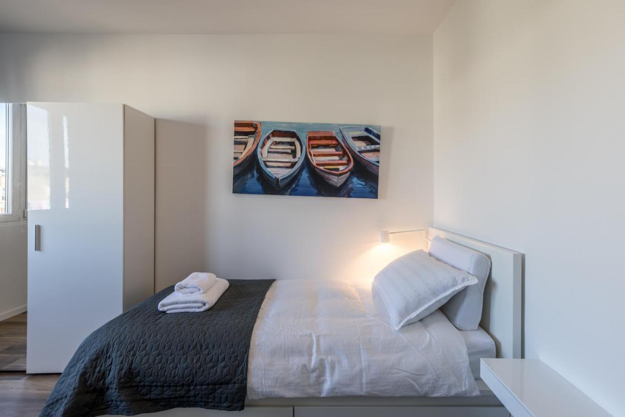 Sundowners Apartment, 52Qm, Double & Single Bed, 10 Min From Old Town Of ספליט מראה חיצוני תמונה